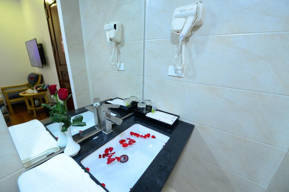 Blue Hanoi Inn Luxury Hotel Exteriér fotografie